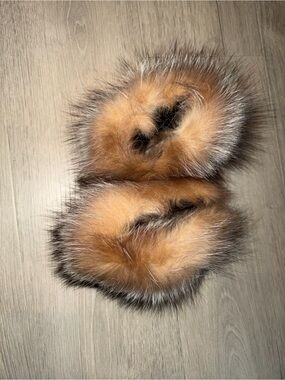 Fur Pom Pair in Warm Brown and Black